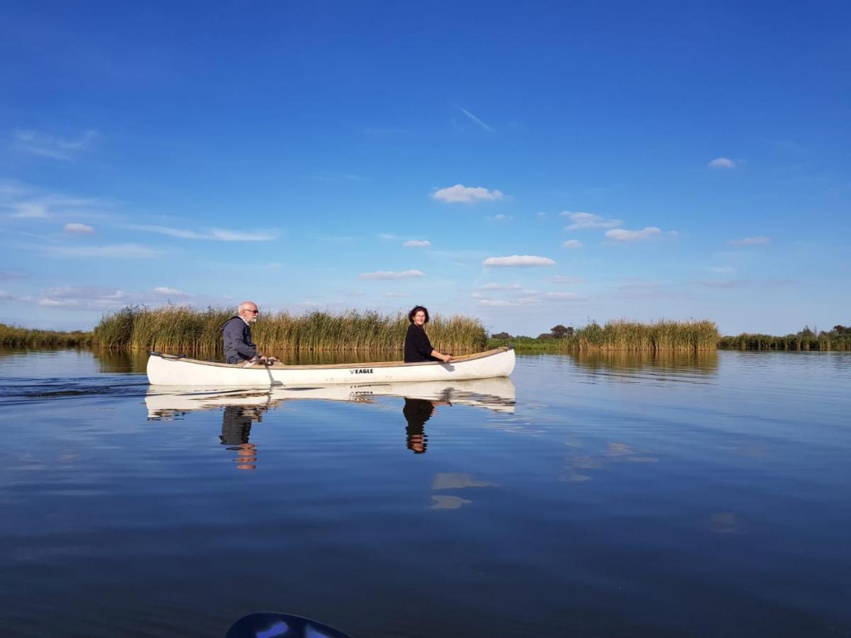 Walvisch Van Ghyspe Wormer Bagian luar foto